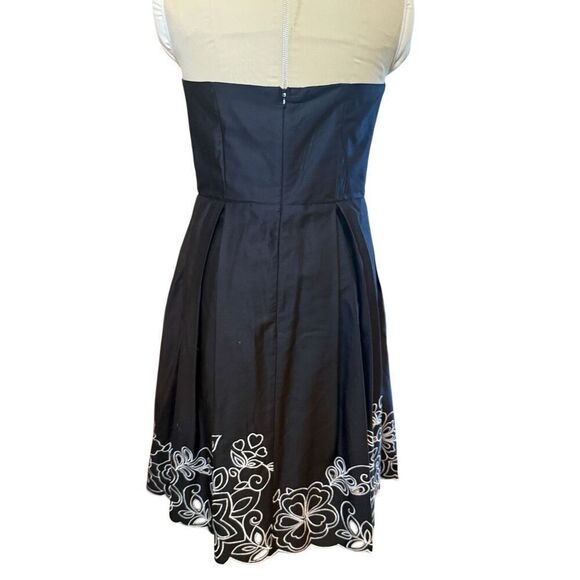 Robbie Bee Strapless Dress Black Embroidered Hem Sz. 12 Wedding Party Y2K - Picture 5 of 8